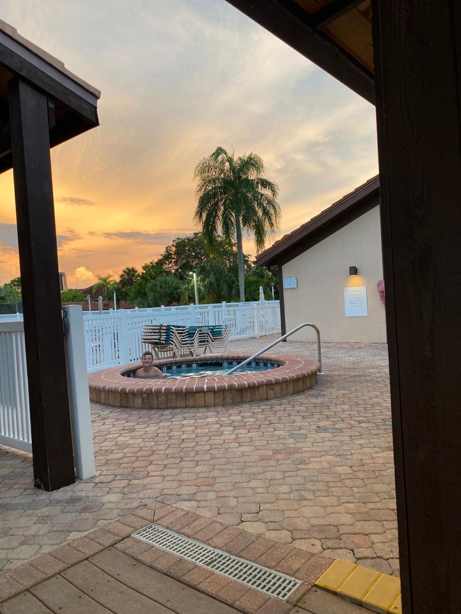 Mycataleya Beautiful Florida Condo ブレーデントン エクステリア 写真